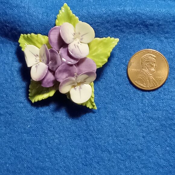 Vintage Coalport Brooch Floral Purple Green Porcelain Pin Fine Bone China - Picture 8 of 16